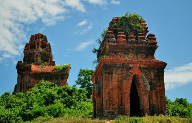 upload/news/fBFHv_thapbanhitbinhdinh.jpg